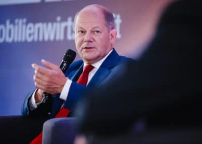 Vizekanzler und Bundesminister für Finanzen, Olaf Scholz auf dem Tag der Immobilienwirtschaft 2020